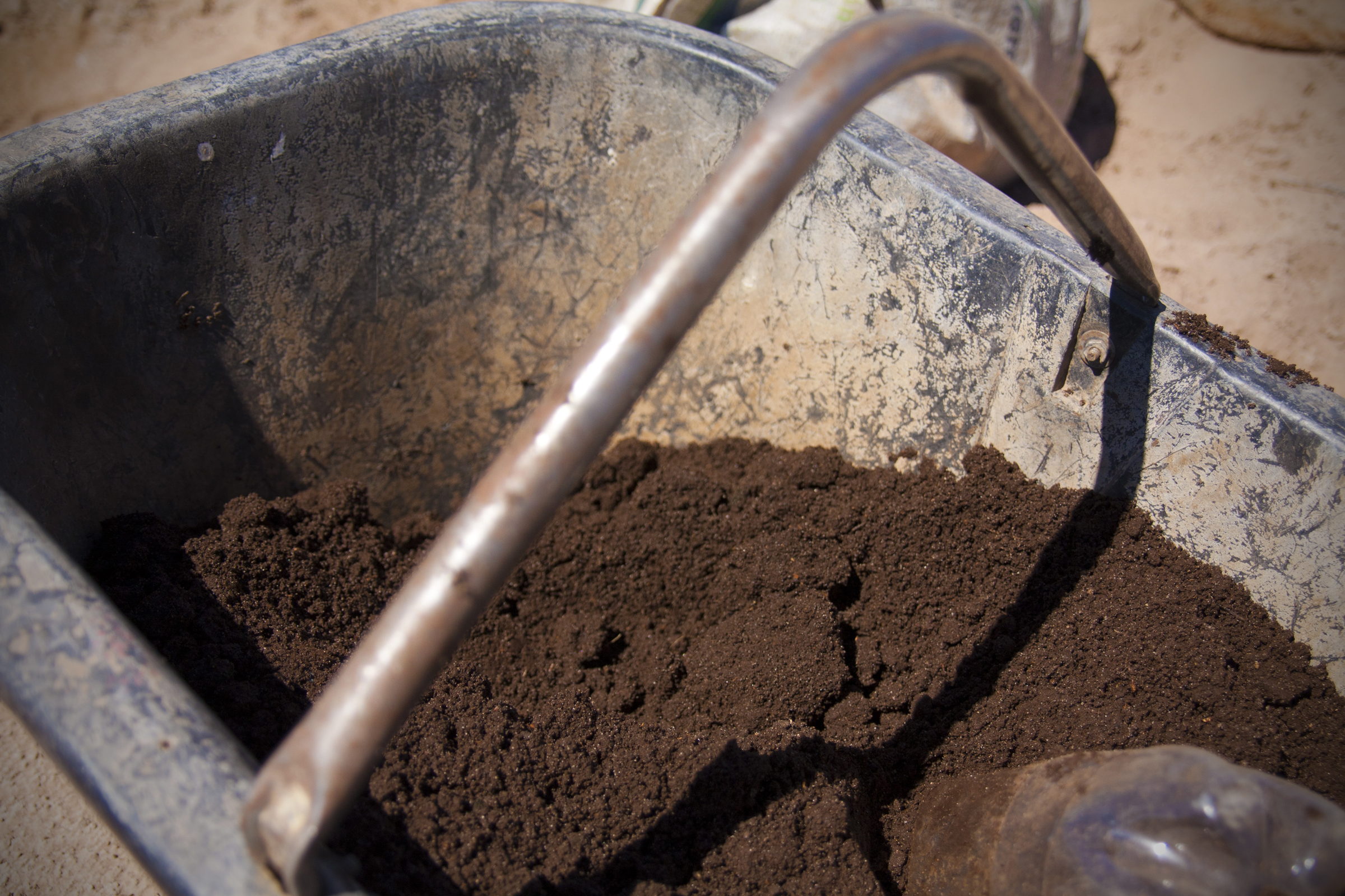 Humus Organic Soil, Planting a Biodynamic Vineyard, Altos Las Hormigas, Mendoza, Argentina, Terroir Wine